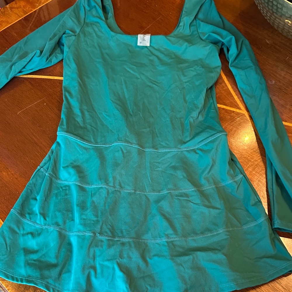 AS Revival long sleeve active dress